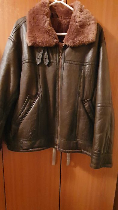 Vând cojoc de damă , piele naturală, mărimea 50-52, Favior