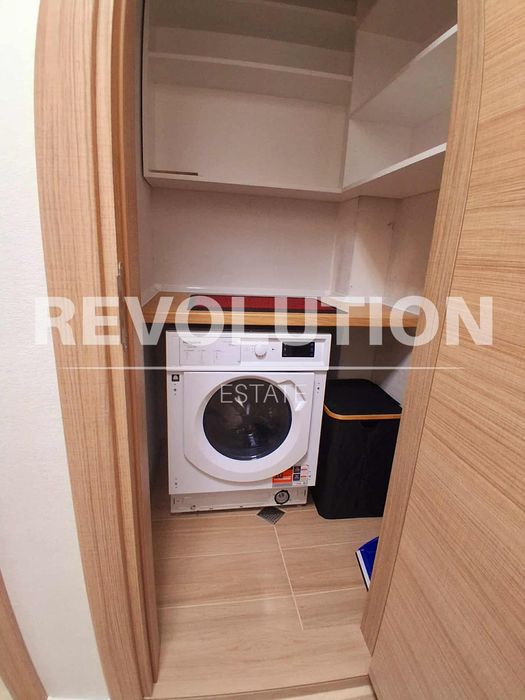 Дава се под наем Двустаен апартамент в Варна, Център - 60 кв.м за 700 € - Снимка #5