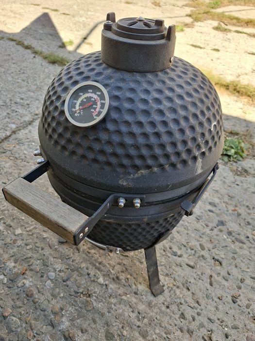 Vand gratar Kamado,  nou, multicooker, cu carbune,