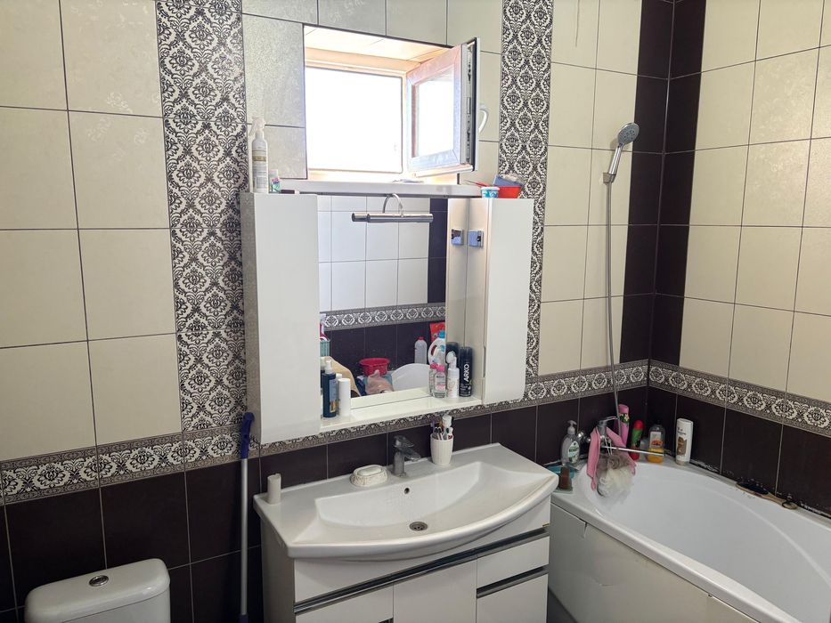 Продается большой дом  в отличном состояние мкр Оркен