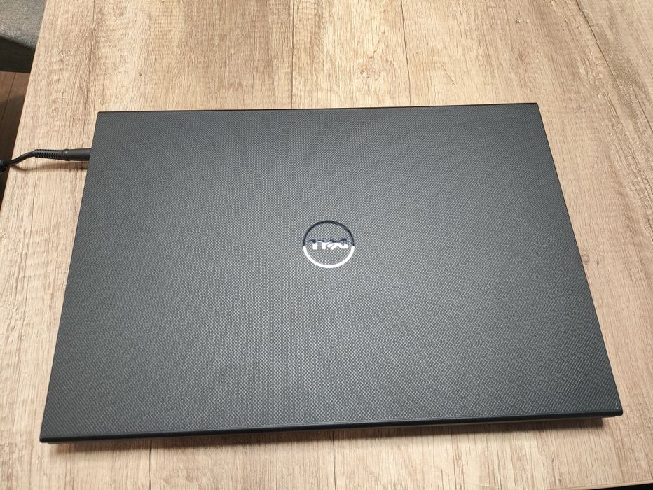 Лаптоп Dell Inspiron 3543, Intel Core i5-5200U (up to 2.70GHz)