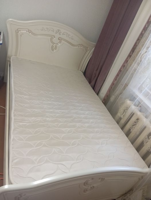 Кровать спальный