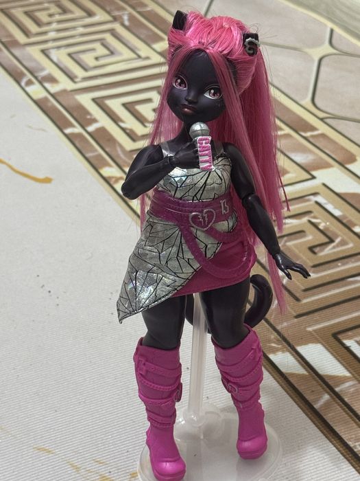 Кэтти Нуар  г3монстр хай кукла