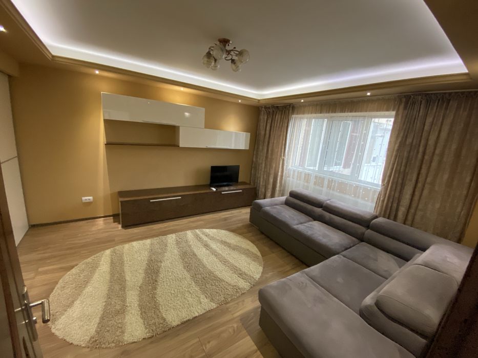 Inchiriez apartament 1 camera 40 mp