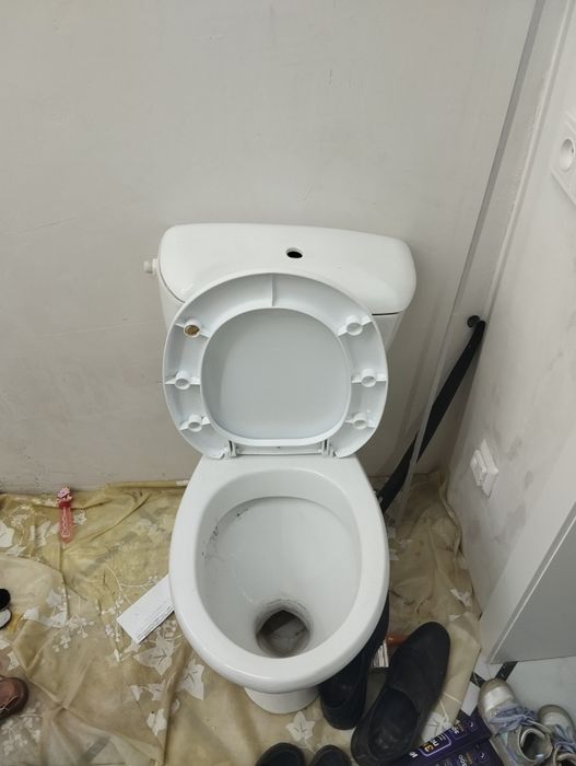Продам унитаз бу
