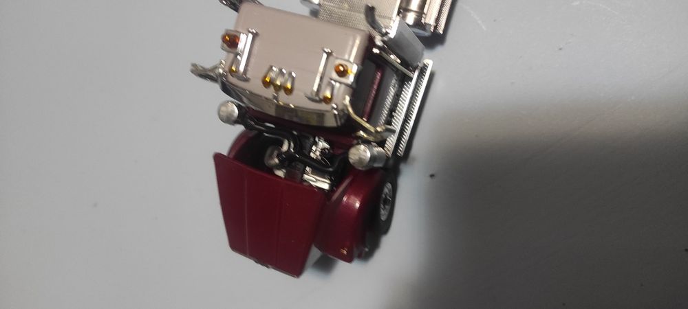 Метални модели мащаб 1:50