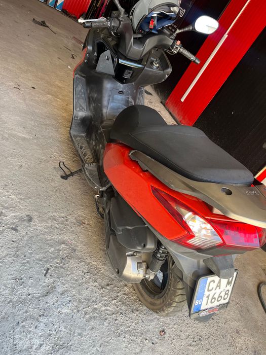 Кимко скутер 300i