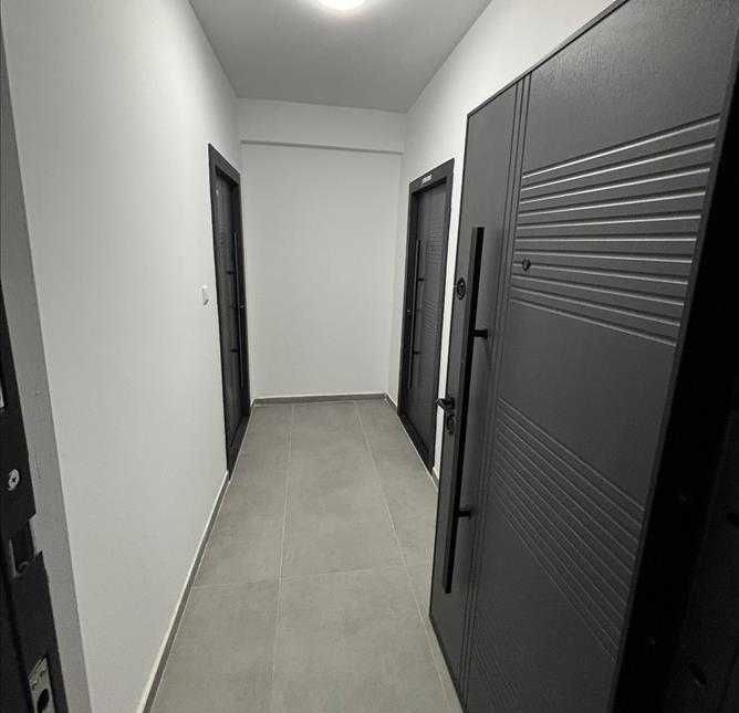 Дава се под наем Тристаен апартамент в Пловдив, Захарна фабрика - 79 кв.м за 280.5 € - Снимка #8