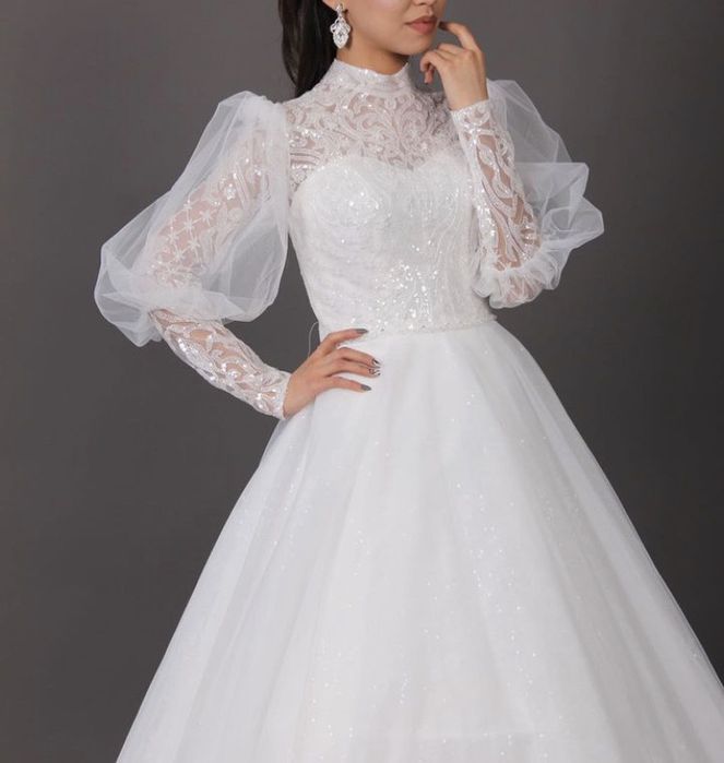 Свадебное платье