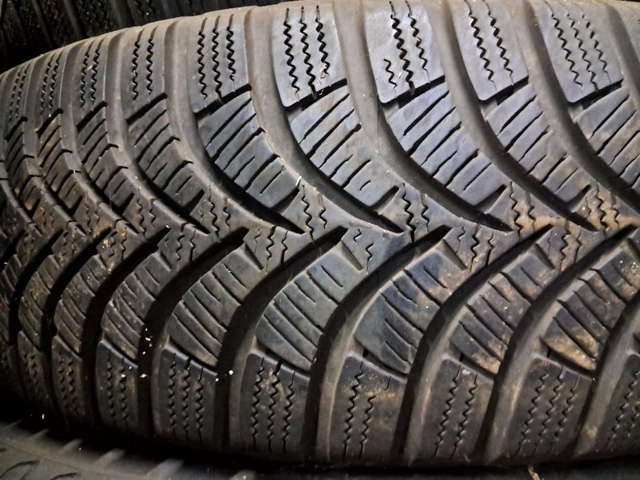 Anvelope second iarna 195 70 R16 Hankook 6.5mm