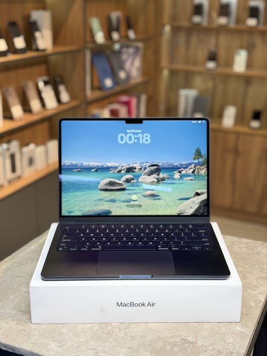 MacBook Air M2 256GB PhoneLab