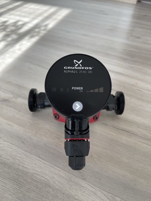 Pompă originală GRUNDFOS 25-60 / 180