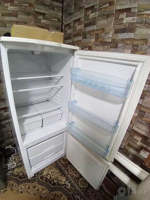 Продаётся  холодильник
