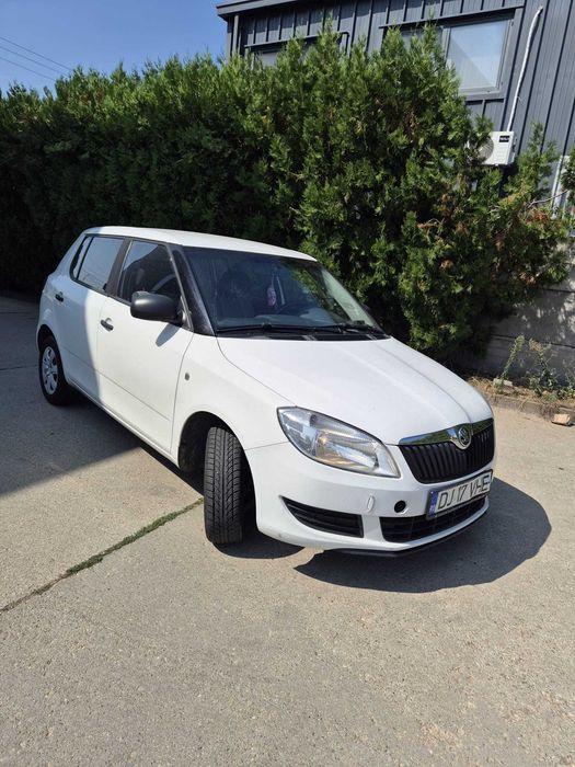 Skoda Fabia 2013 benzina, aer conditionat, inchidere centralizata