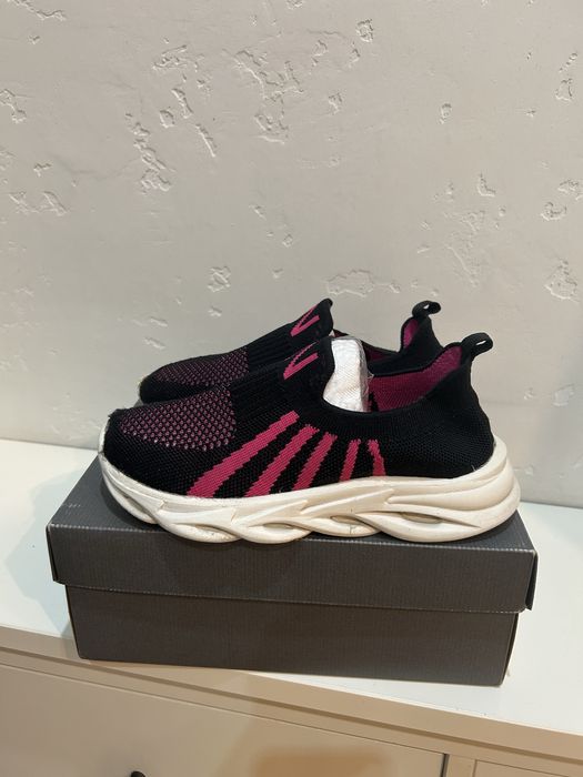 обувь для девочки 34/35 размеры