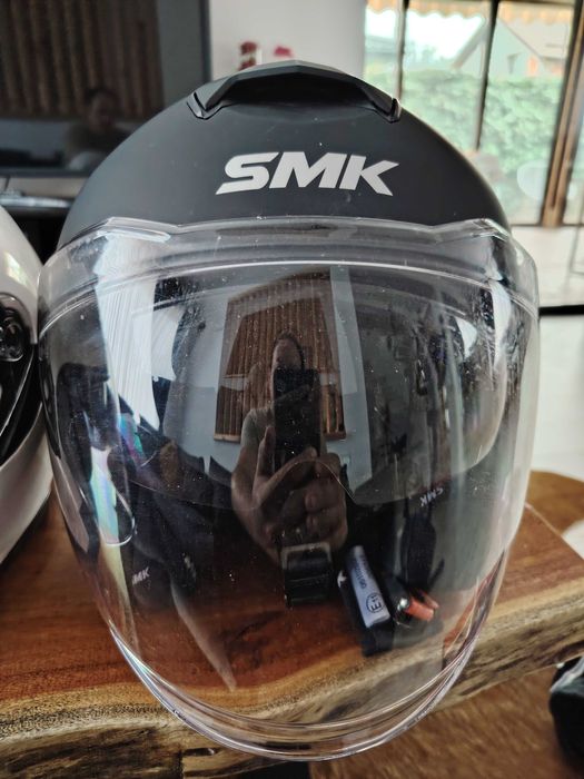 Vand doua casti moto