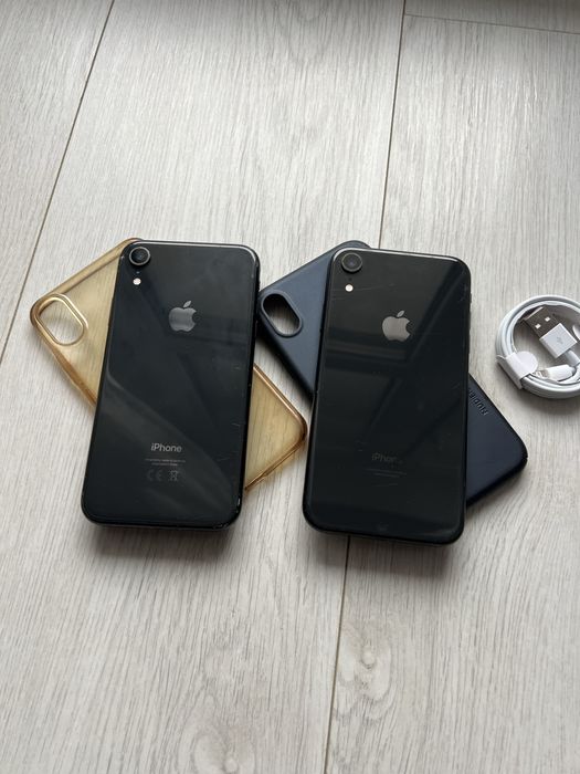 • Iphone XR •  BATERIE 92% •