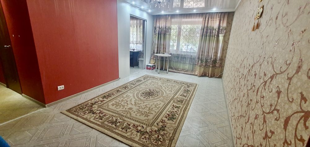 3 комнатная, Горняков 60