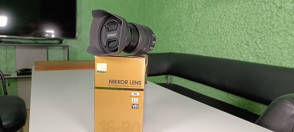Nikkor N AF-S DX 16-80mm f/2.8