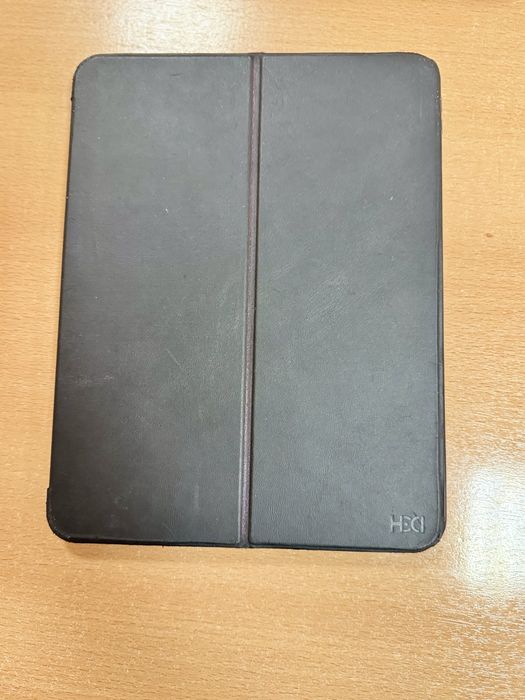 Ipad Air 4, в идеалном состоянии, срочно
