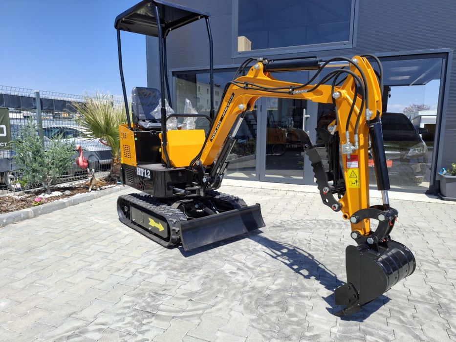 Чисто нови! Мини багери 1200kg
