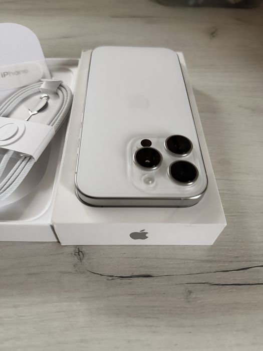 Iphone 16 Pro, 128gb - Alb