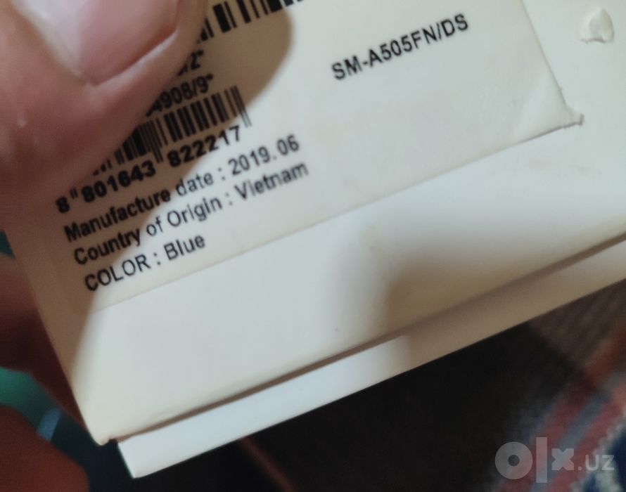 Продам Samsung A50. 4/64. Vietnam