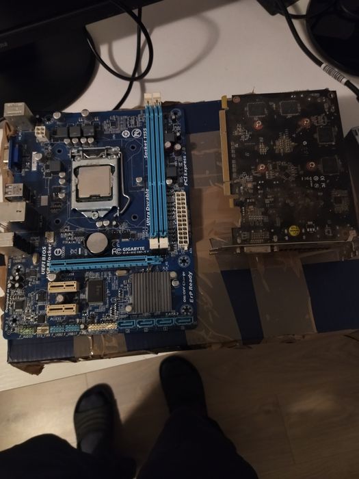 Schimb kit Intel g1220+ AsRock H61M-vg3, gigabyte GA-H61M-S1+ rx 550