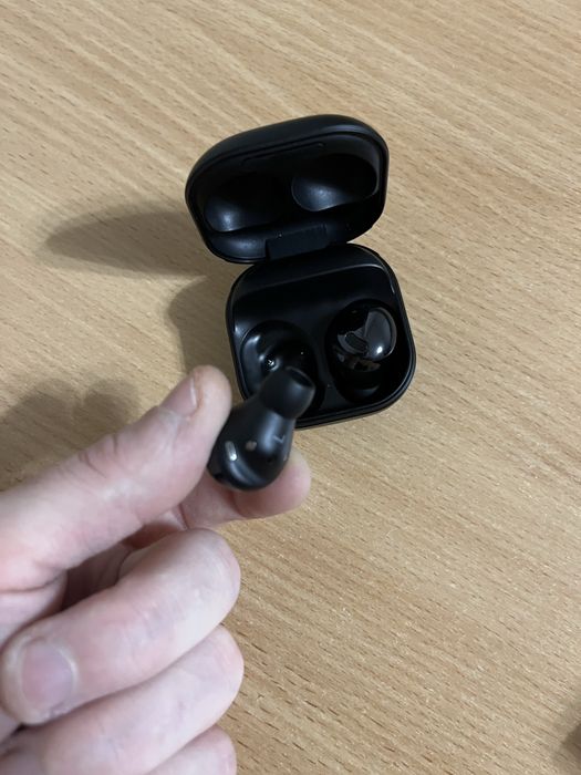 Наушники Samsung Galaxy Buds Pro