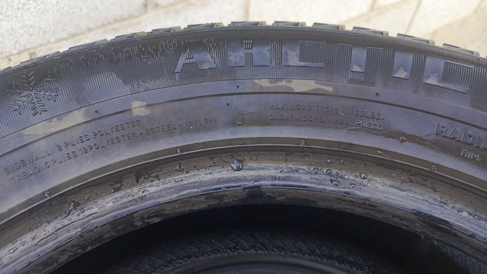 Шины 215/60/R16 Hilo Arctic