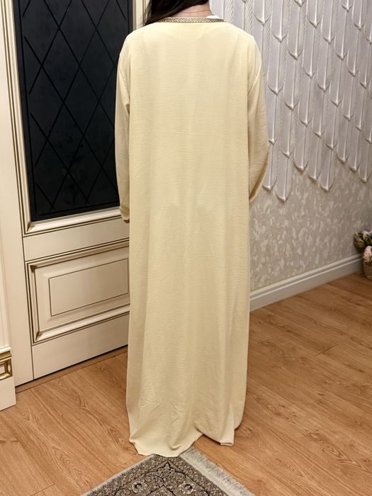 Сдам на прокат абайку с платьем