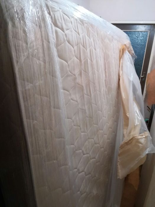 Матрак за спалня с рамка 190/165