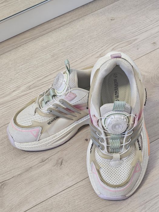 Sneakers fete / adidasi toamna