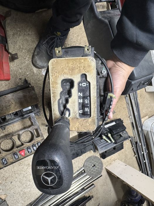 Мерседес 210 автобөлшектер