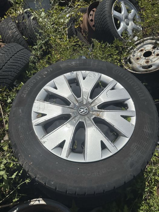 Продавам комплект железни джанти/16цола 5х100 57.1/ 6Jx16ET35/ за VW T-Cross VW Polo VW Taigo VW Golf Skoda Scala, Kamiq Fabia Seat ibiza
