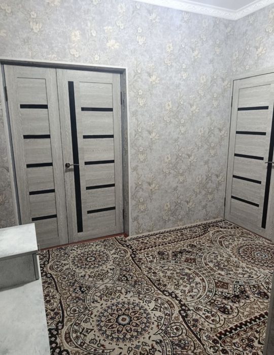 Мирабадский р-н Куйлюк массив 4 2/1/4 франция 62м2 балкон 2х6 не торец