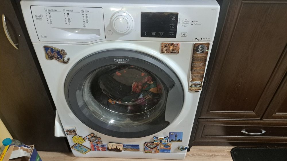 Пералня  Аристон Хотпоинт 7кг А+++ 250 лв