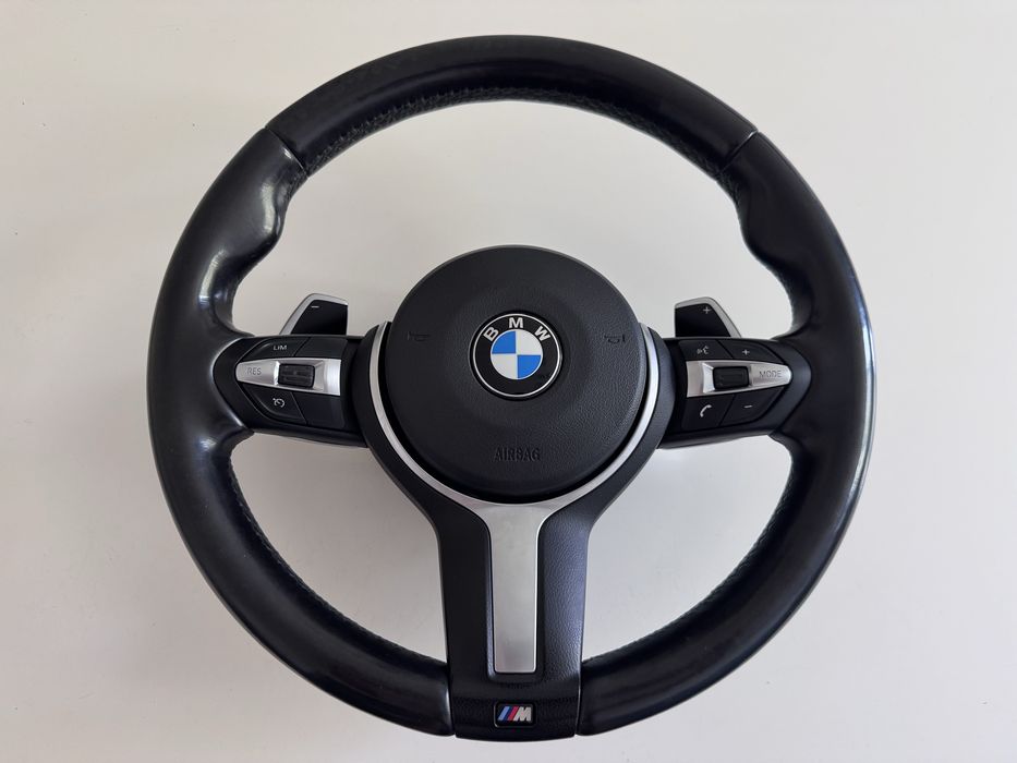 Volan Bmw M F30/ F31/ GT, cu padele, din piele