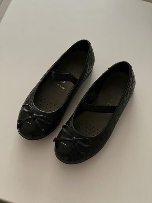 Продам туфли дев. Geox 30 р.