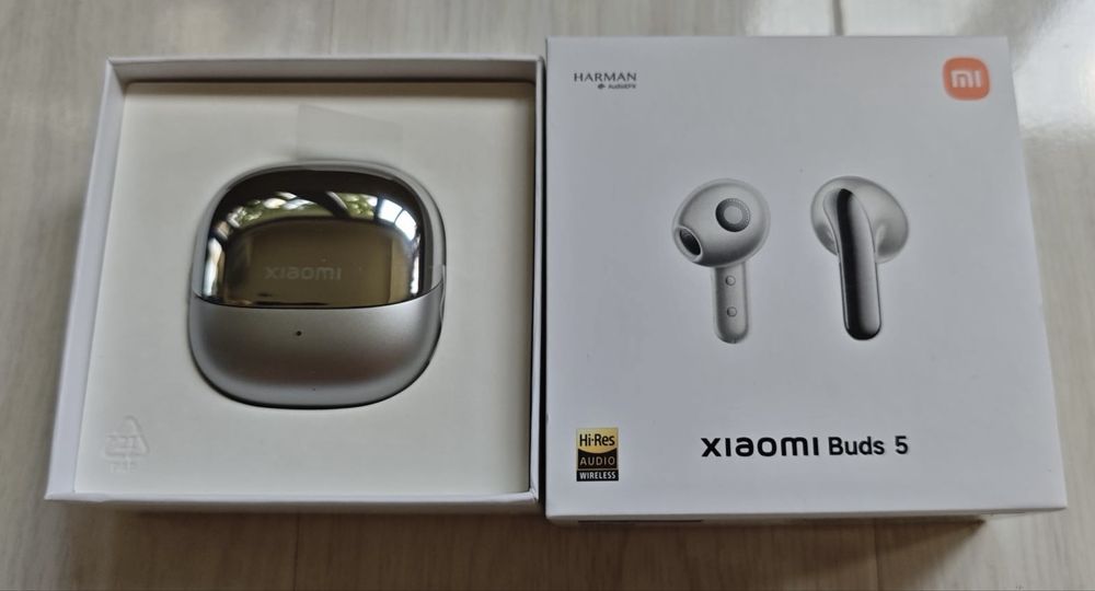 Xiaomi Buds 5 Wireless, Titan Gray, în stare excelentă