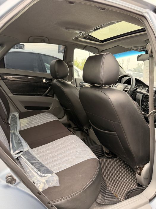 Продам ласетти 1.6 автомат