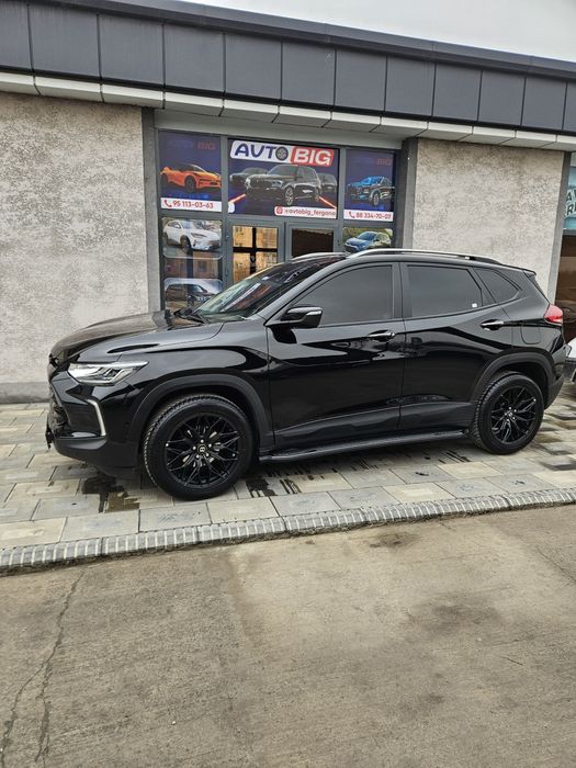 Трекр пимер сотилади