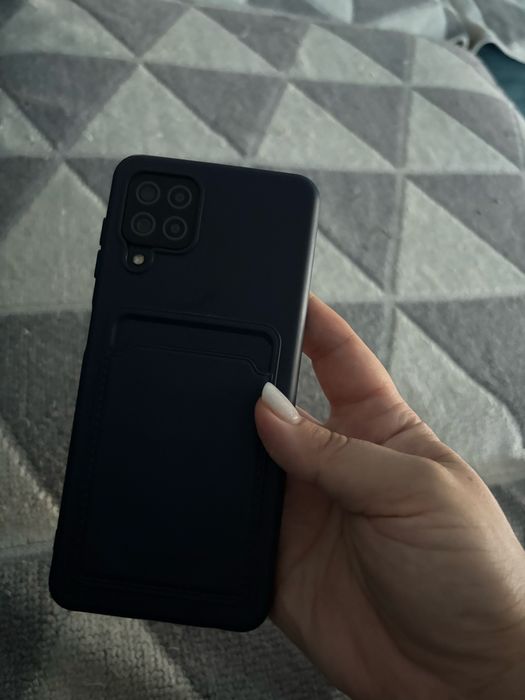 Продам телефон samsung a22