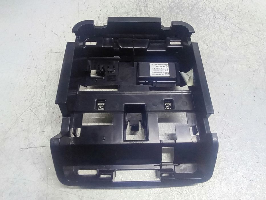 Ornament interior 969827912R Renault Arkana 1 facelift (2023–2025) 1.6 E-Tech Full Hybrid H4M-C6