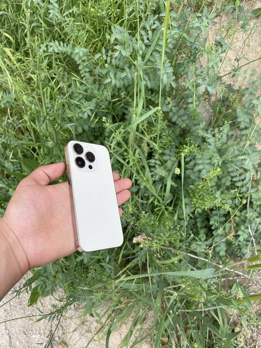 Iphone 14pro srochna sotiladi