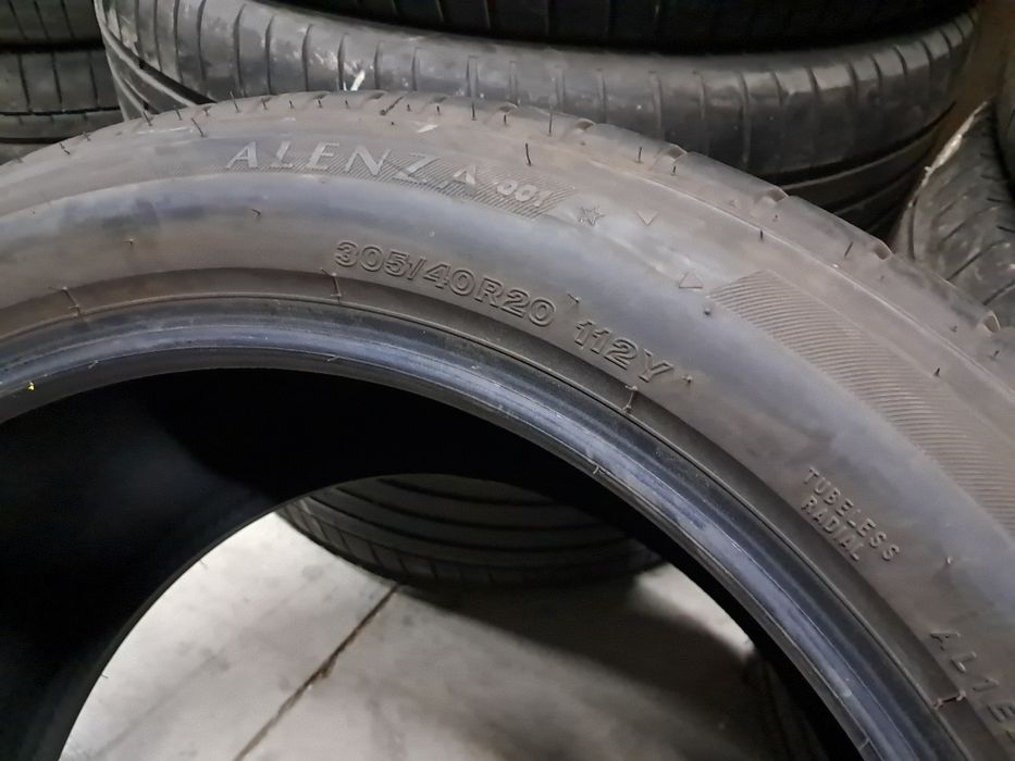 Anvelope second vara 305 40 R20 Bridgestone *RFT 7mm 2023