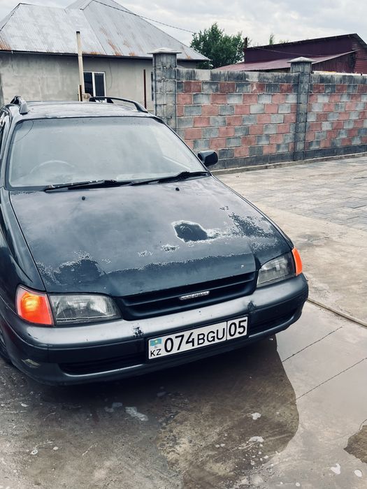 Тайота калдина 2.0