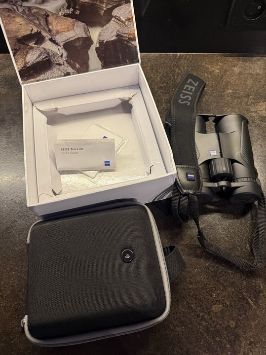 Бинокль Zeiss Terra Ed 8х42