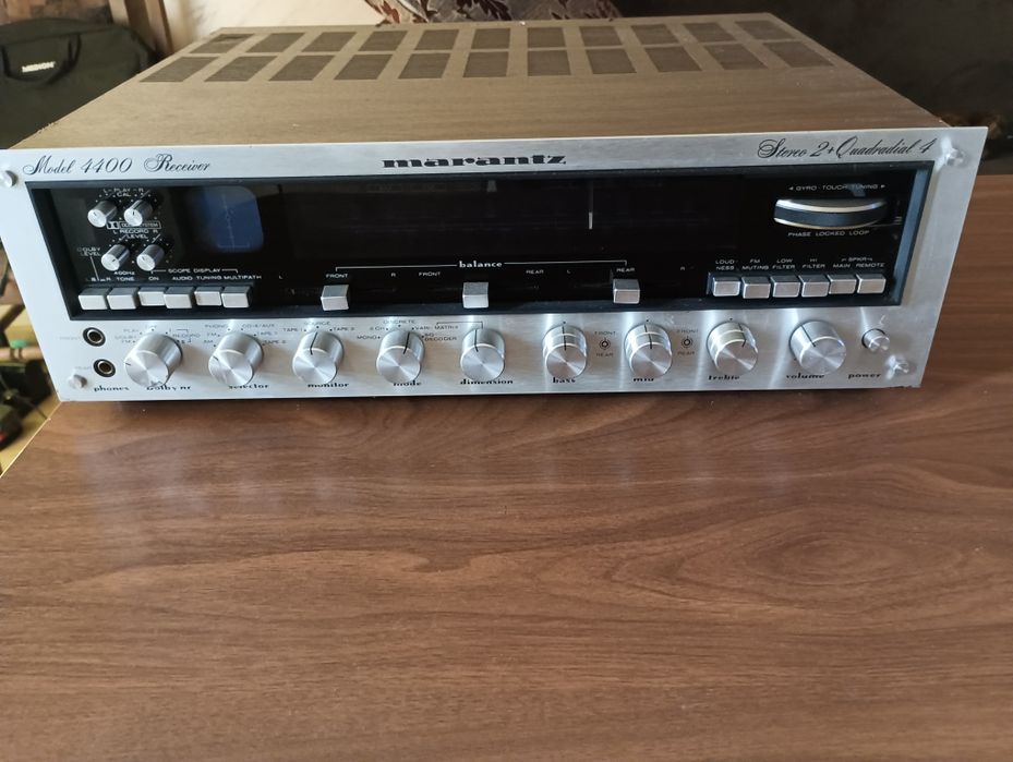 Marantz 4400 усилвател