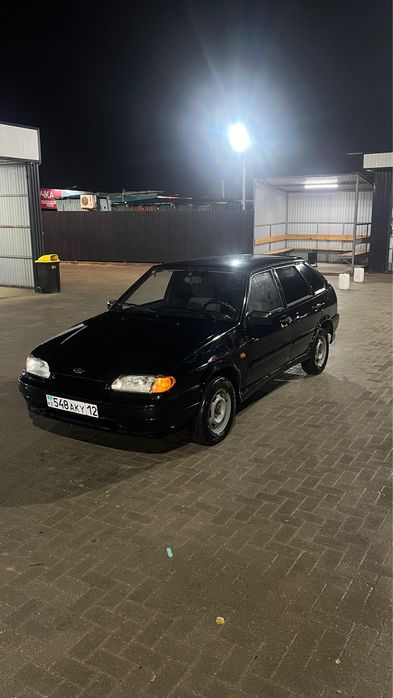 Лада 2114.